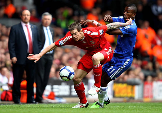 亚洲杯主场王曼昱零封队友，却没有迎来掌声，咄咄怪事！.